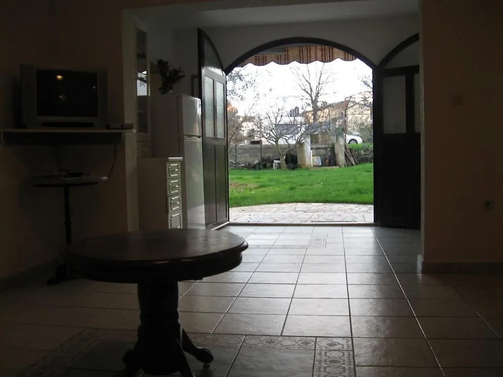 Holiday Apartment In Funtana With Air Conditioning, Wifi, Washing Machine 4990-1